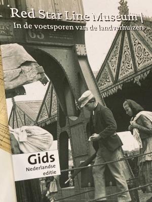 brochure met de tekst Red Star Line Museum In de voetsporen van de landverhuizers