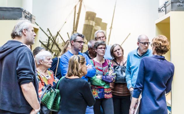 Groepsbezoek aan het museum
