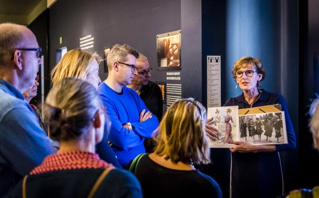Groepsbezoek aan het museum